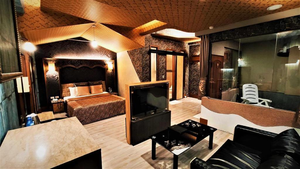 Giyoche Motel Vanli Kültér fotó